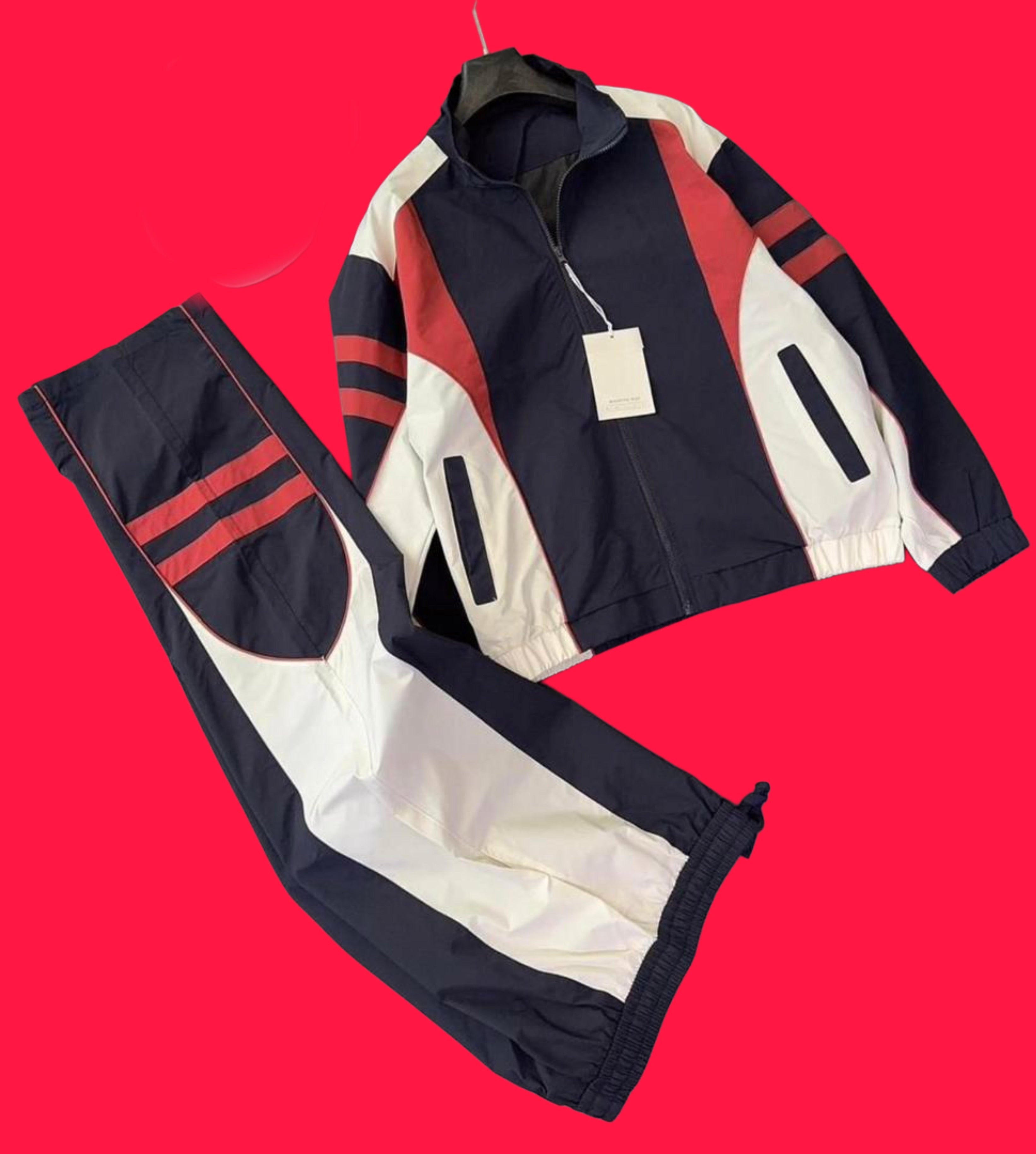 PREMIUM LUXURY UP AND DOWN